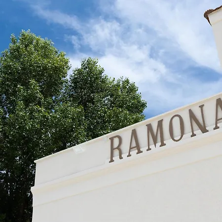 Ramona 住宿加早餐酒店 诺伊卡塔罗